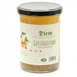 Hühnerbrühe mit WURZELGEMÜSE EINLAGE